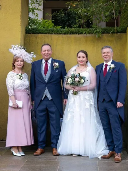 A-Line/Princess Scoop...