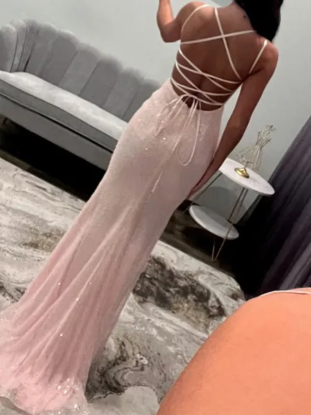 Sheath Straps Flower Sweep...