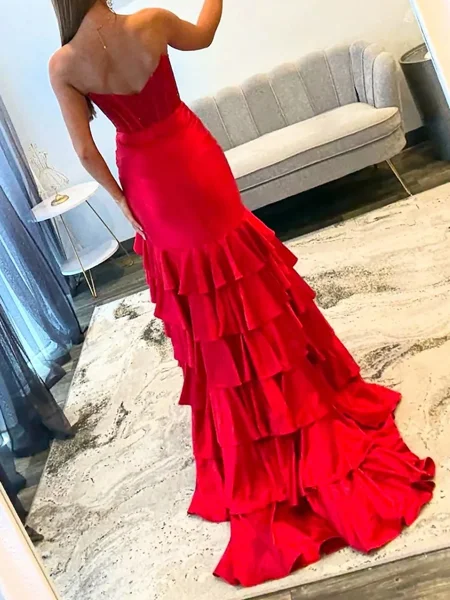 Sheath Sweetheart Cascading...