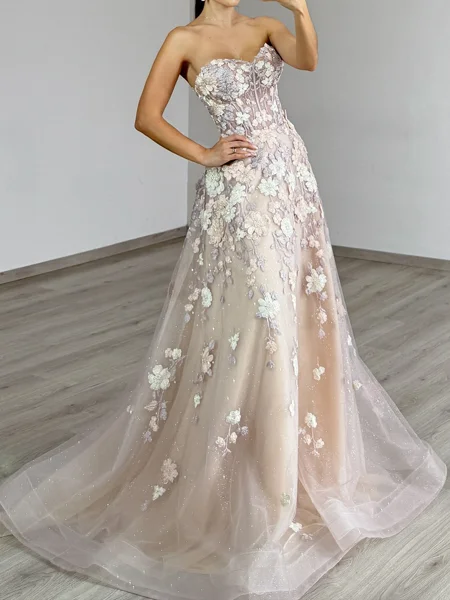 A-line Sweetheart Appliques...