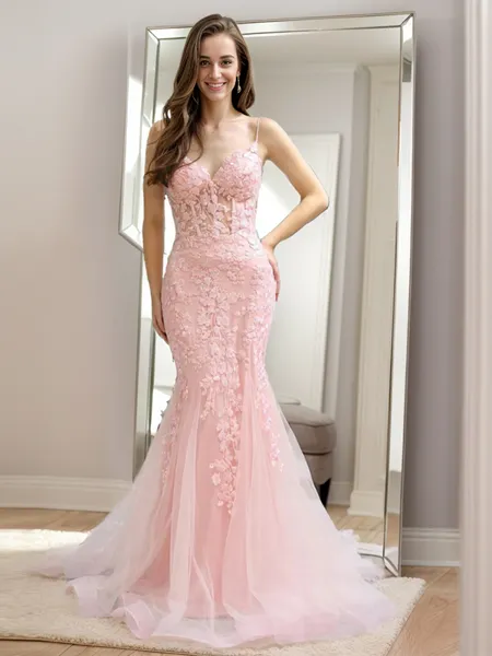 Sheath V-neck Appliques...