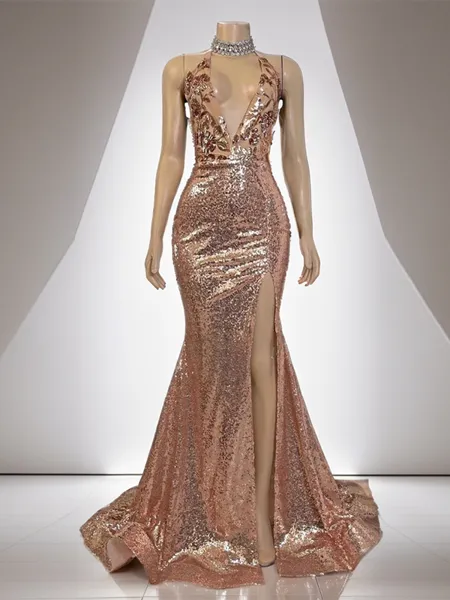 Sheath V-neck Sequin Sweep...