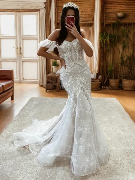 Mermaid Off-the-Shoulder Appliques Lace Court Train Tulle Corset Wedding Dress