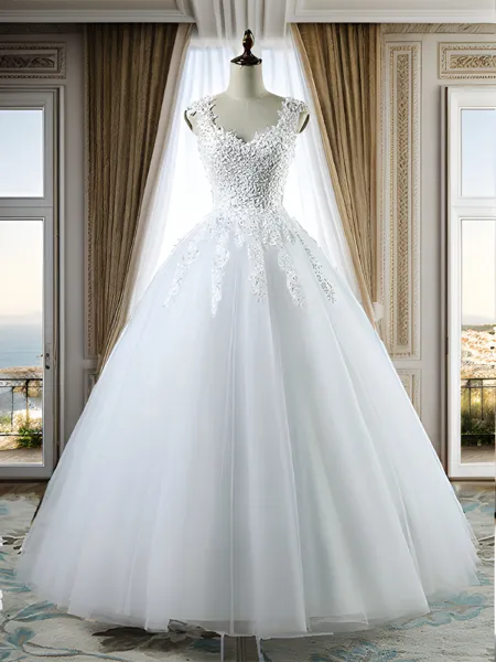 Ball Gown V-neck Sleeveless...