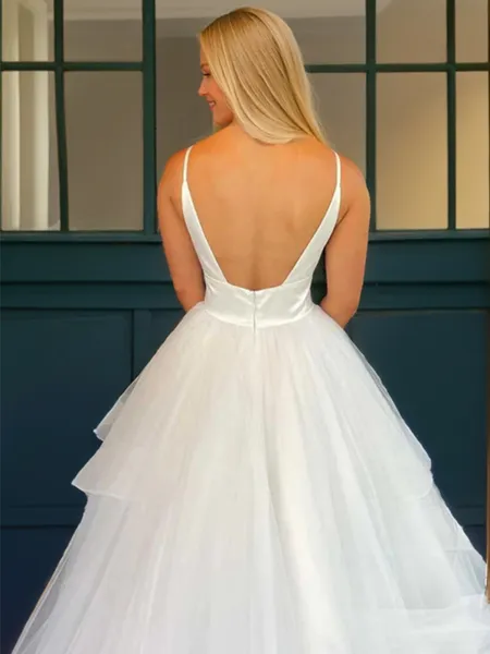 A-line V-neck Chapel Train...