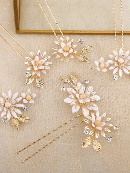 Beautiful Alloy With Flower...