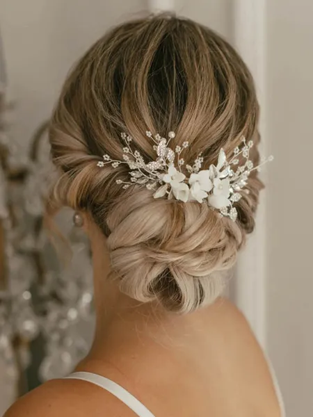 Elegant Alloy Flowers...