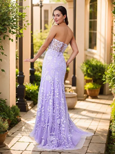 Sheath Sweetheart Appliques...