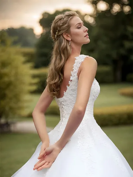 Ball-Gown Tulle Appliques...