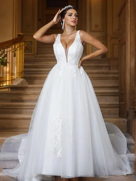A-Line/Princess Tulle Applique V-neck Sleeveless Sweep Train Wedding Dresses