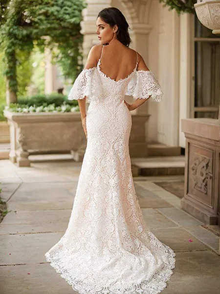 Sheath/Column Lace V-neck...