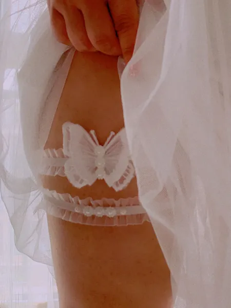 Pretty Bridal/Feminine Lace...