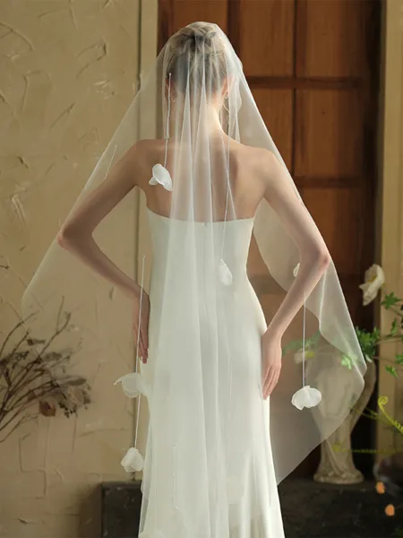 Attractive Tulle One-Tier...