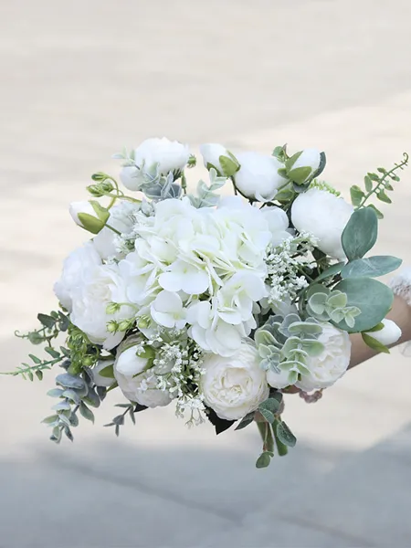 Free-Form Fascinating Silk Flower Bridal Bouquets