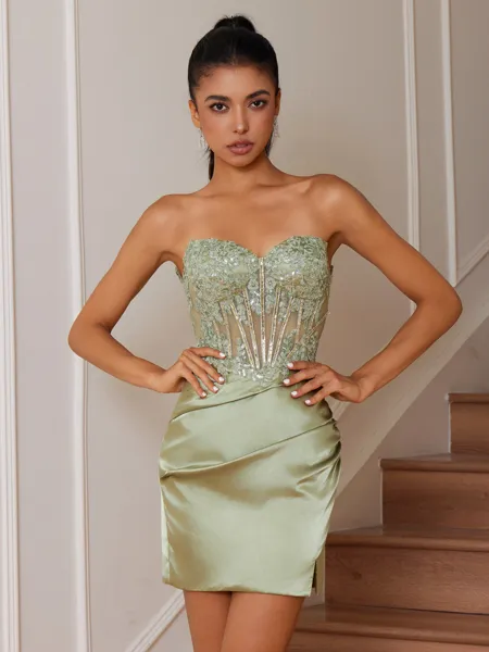 Sheath Appliques Lace...