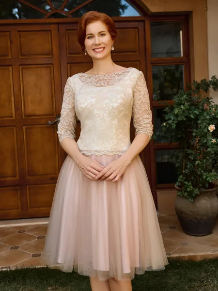 A-line Scoop 3/4 Sleeves Appliques Lace Knee-Length Tulle Mother of the Bride Dress