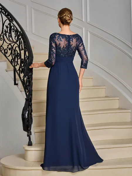 Sheath V-neck 3/4 Sleeves...