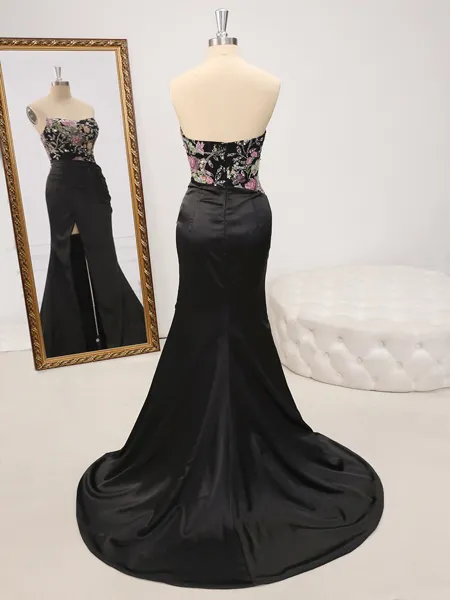 Sheath Straight Appliques...