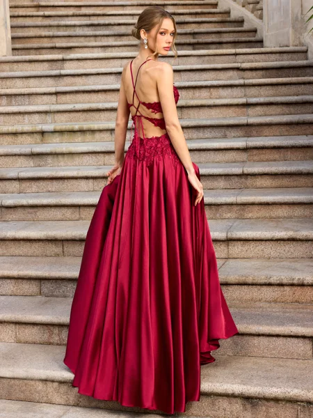 A-line V-neck Appliques...