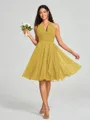 A-line/Princess Halter Short/Mini Sleeveless Chiffon Bridesmaid Dress