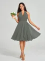 A-line/Princess Halter Short/Mini Sleeveless Chiffon Bridesmaid Dress