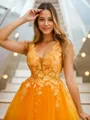 Ball-Gown V-neck Appliques Lace Short/Mini Tulle Homecoming Dress