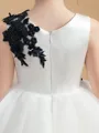 A-Line/Princess Scoop Short/Mini Tulle Junior Bridesmaid Dresses With Appliques Lace