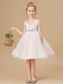 A-Line/Princess V-neck Knee-Length Tulle Junior Bridesmaid Dresses With Belt/Sash