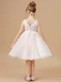 A-Line/Princess V-neck Knee-Length Tulle Junior Bridesmaid Dresses With Belt/Sash