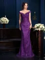 Sheath/Column Off-the-Shoulder Sweep Train Lace Mother of the Bride Dresses With Lace