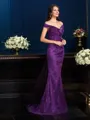Sheath/Column Off-the-Shoulder Sweep Train Lace Mother of the Bride Dresses With Lace