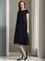 A-Line/Princess Scoop Knee-Length Chiffon Mother of the Bride Dresses