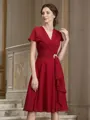 A-Line/Princess V-neck Knee-Length Chiffon Mother of the Bride Dresses With Ruffles