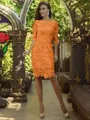 Sheath/Column Off-the-Shoulder Knee-Length Lace Mother of the Bride Dresses With Appliques Lace