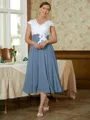 A-Line/Princess V-neck Tea-Length Chiffon Mother of the Bride Dresses With Lace