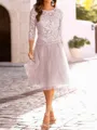 A-Line/Princess Scoop Knee-Length Tulle Mother of the Bride Dresses With Lace Applique