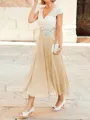 A-Line/Princess V-neck Tea-Length Chiffon Mother of the Bride Dresses With Lace Applique