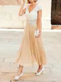 A-Line/Princess V-neck Tea-Length Chiffon Mother of the Bride Dresses With Lace Applique