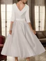 A-Line/Princess Satin Scoop 1/2 Sleeves Tea-Length Mother of the Bride Dress