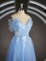 A-Line/Princess V-neck Sweep Train Tulle Prom Dress With Appliques Lace