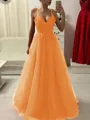 A-Line/Princess Spaghetti Straps Floor-Length Tulle Prom Dress With Appliques Lace