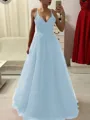A-Line/Princess Spaghetti Straps Floor-Length Tulle Prom Dress With Appliques Lace