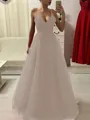 A-Line/Princess Spaghetti Straps Floor-Length Tulle Prom Dress With Appliques Lace