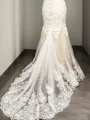 Trumpet/Mermaid Scoop Sweep Train Tulle Wedding Dresses With Appliques Lace