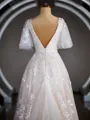 A-Line/Princess V-neck Court Train Tulle Wedding Dresses with Appliques Lace