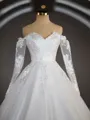 A-Line/Princess Off-the-Shoulder Sweep Train Tulle Wedding Dresses with Appliques Lace