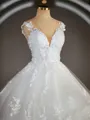 Ball-Gown V-neck Court Train Tulle Wedding Dresses with Appliques Lace