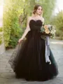 A-line/Princess Sweetheart Floor-Length Tulle Wedding Dress with Appliques Lace