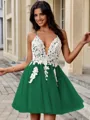 A-line V-neck Appliques Lace Short/Mini Tulle Homecoming Dress