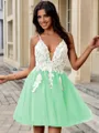 A-line V-neck Appliques Lace Short/Mini Tulle Homecoming Dress